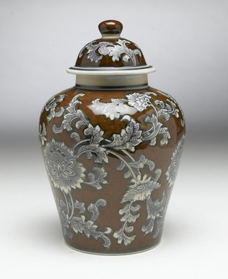 AA Importing 59729 Brown And Gray Floral 10 Inch Ginger Jar