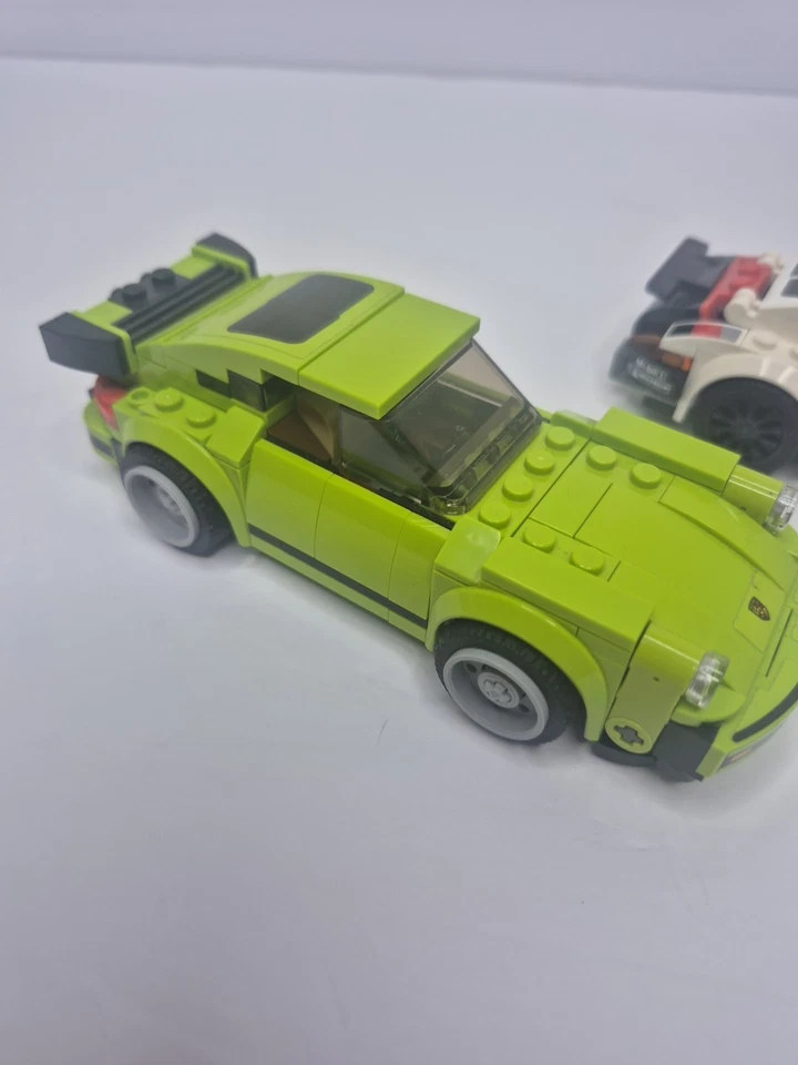 LEGO Speed Champions: Porsche 911 RSR And 911 Turbo 3.0 (75888) Cars ONLY - Image 3 of 4