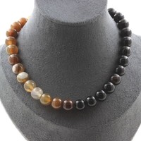 Mineralien Und Edelsteine. Halskette Perlen Angelit 10 Mm + Schwarzer Achat 10