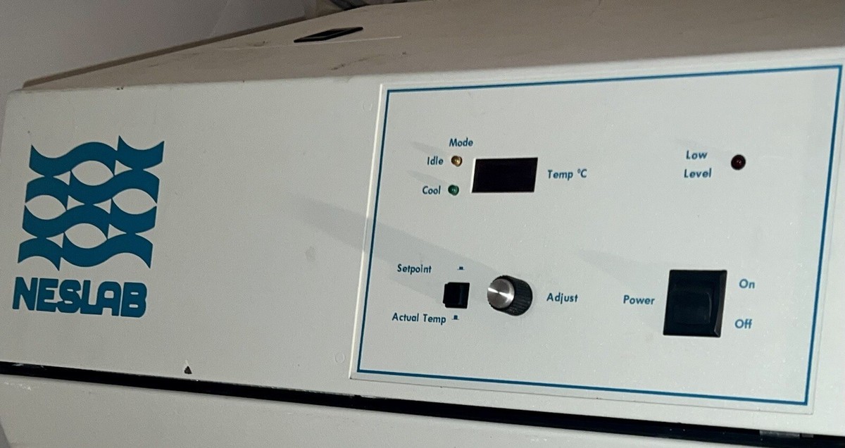 Thermo Scientific/NESLAB HX+75W Recirculating Chiller Water Thermo Scientific/NESLAB HX+75W Recirculating Chiller Water