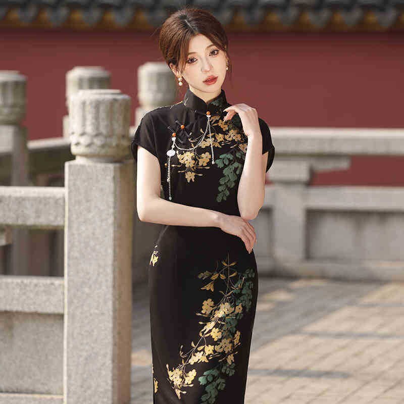 Elegant Black Chinese Qipao Dress Golden Floral Embroidery and Mandarin  Collar | eBay UK