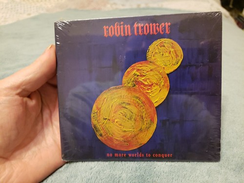Robin Trower - No More Worlds To Conquer - Picture 3 of 20