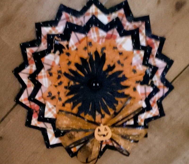 Handmade Set of 3 Quilted Fabric Folded Star Ornament/Table Decor Round Mats