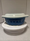 Vintage Pyrex Blue Snowflake Garland Oval 1 1/2 Qt Casserole Dish with Lid #043