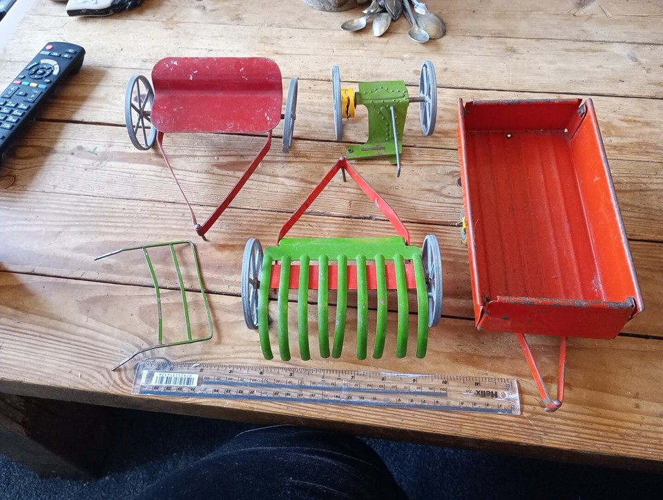 Joblot Of Vintage Tin Plate Farm Implements Louis Marx, Britain's ? eBay