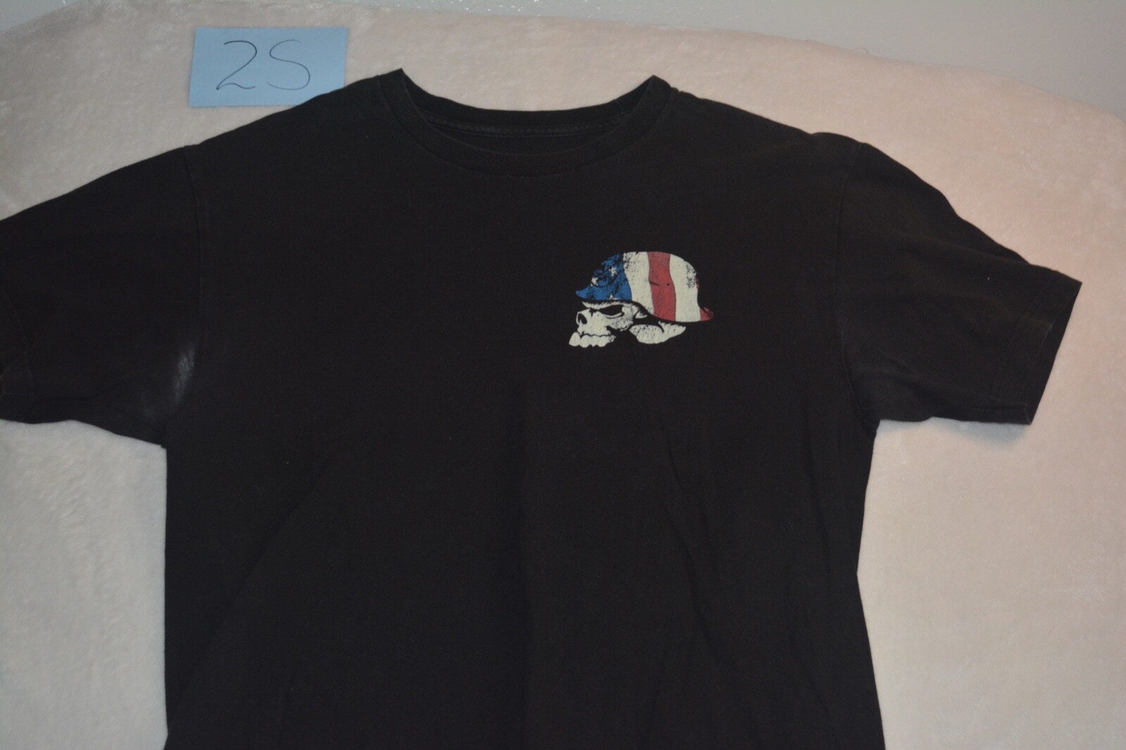 Foto 1 di 4