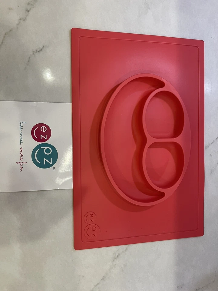 El mantel individual original EZPZ Happy Mat placa en uno en rojo coral succión niños pequeños  Foto 3 de 4