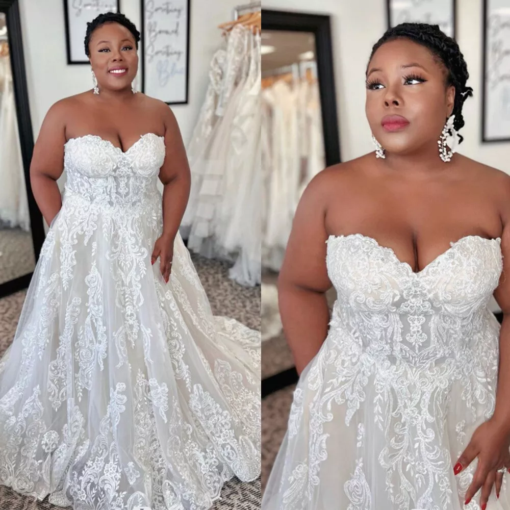 Beach Plus Size Wedding Dresses Lace Appliques Strapless A Line Bridal Gowns