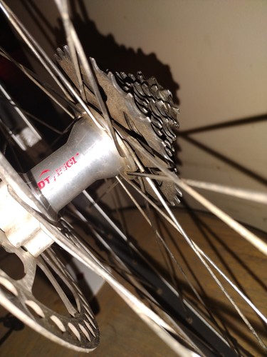 SUNRIMS BiG MAMMOTH  26" BICYCLE   DT/hugi hubs DISC BRAKE WHEEL SET 135 MM - Picture 9 of 11