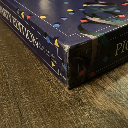 VTG 1989 Pictionary Party Edition, Game Easel, 2 Pens, Timer, & Cards = Complete - Picture 14 of 18