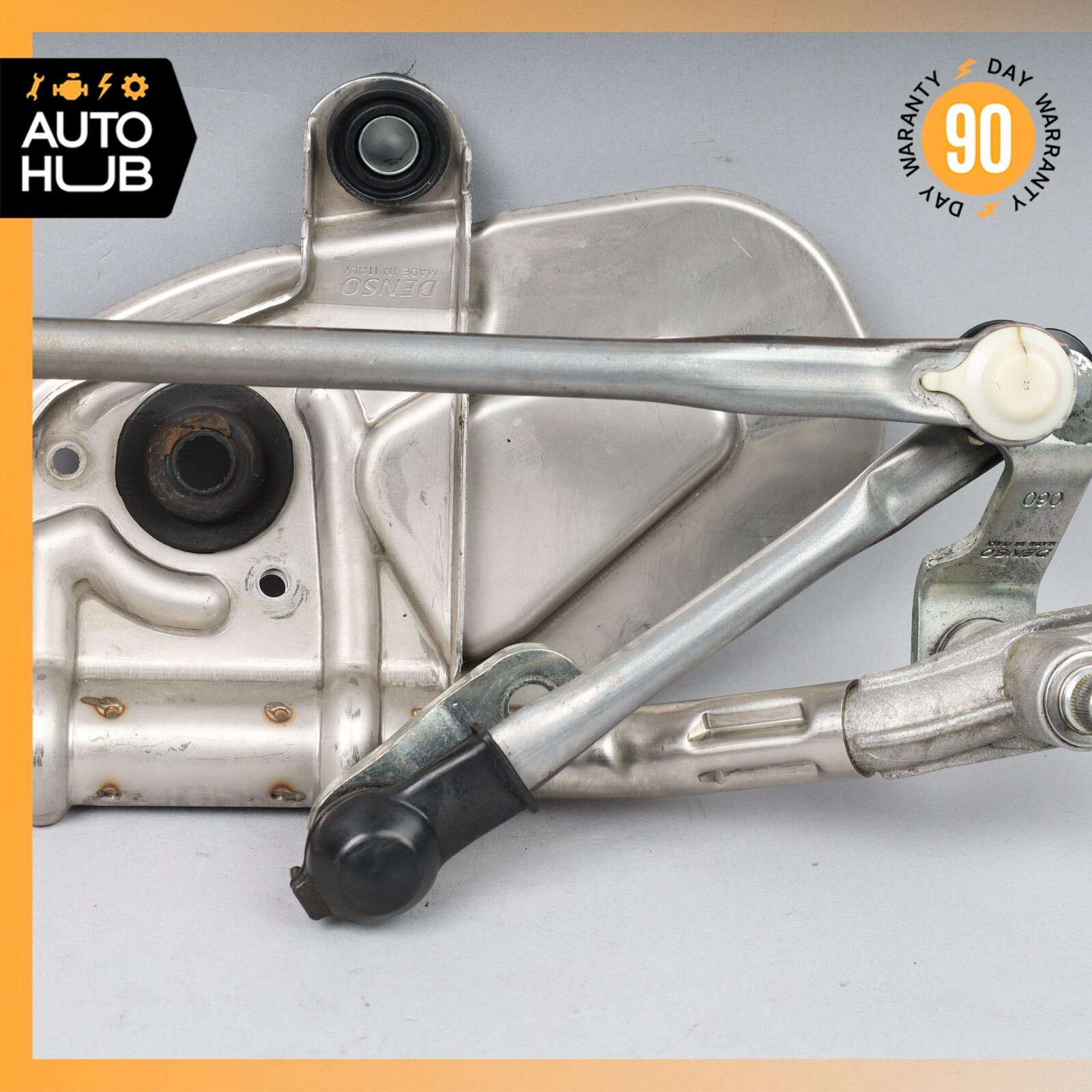 08-19 Maserati GranTurismo M145 Front Windshield Wiper Linkage Arm OEM