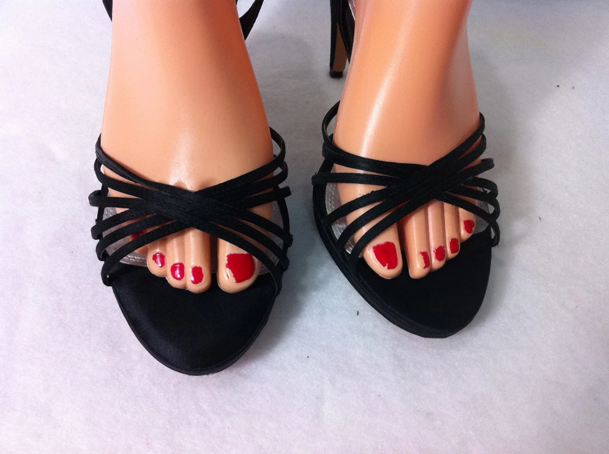 White house black sales market strappy sandals