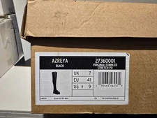 New Dr. Martens Azreya Max Leather 26-Eye Platform Boots Black NIB US 9