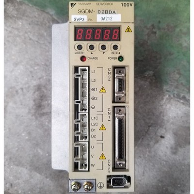 one Used   SGDM-02BDA Servo Drive 100V Fully Tested *tn