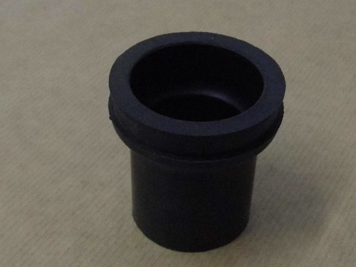 Triumph Tiger Cub F5142 Carburettor To Toolbox Air Filter Rubber ' - Picture 5 of 5