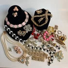Vintage Costume Jewelry Lot Some Signed Coro Crown Trifari Lisner REPAIR CRAFT