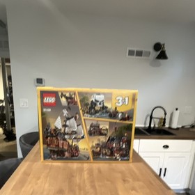 LEGO Creator 3-in-1 Pirate Ship Set 31109 1260 Pieces Ages 9+
