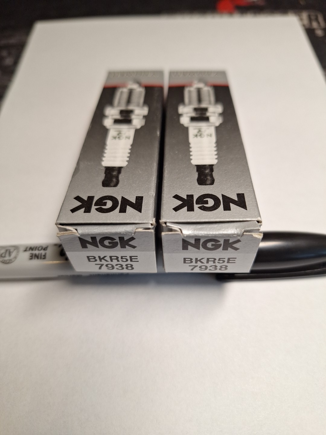 Pack of 2 Genuine NGK BKR5E 7938 V-Power Spark Plugs.