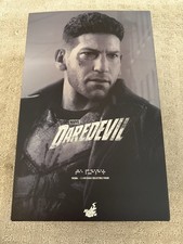 Marvel Hot Toys TMS004 Punisher Daredevil Netflix 1 6 Figure Jon Bernthal