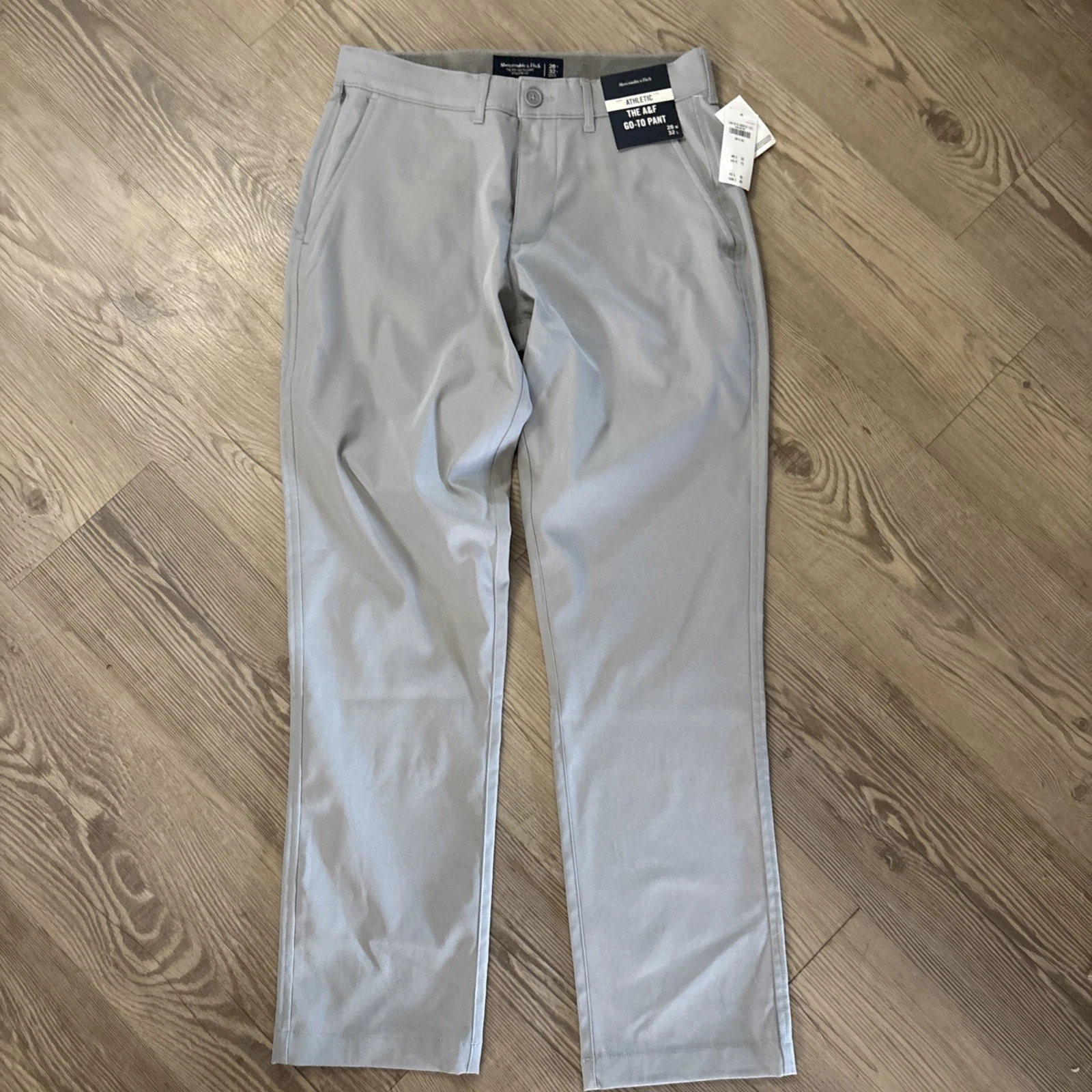 NWT Abercrombie & Fitch Go To Black Pant Size (28x32)