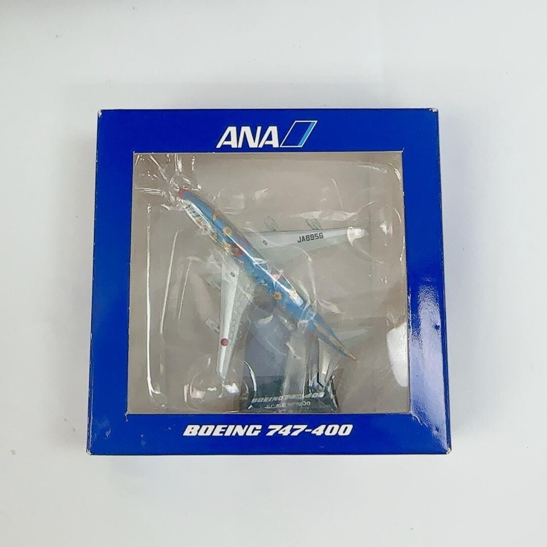 ANA BOEING 747-400D NH10006 Pokemon Jumbo Figure 1/1000 W