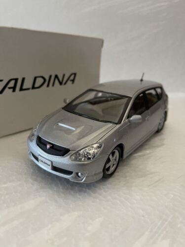 1/24 Toyota Caldina Color Sample Novelty Minicar Silver Metallic - Picture 1 of 3