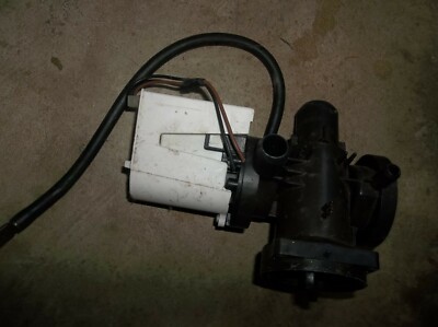  LG FRONT LOAD WASHER COMPLETE PUMP 4681EA1007G FROM MODEL WM2140CW 