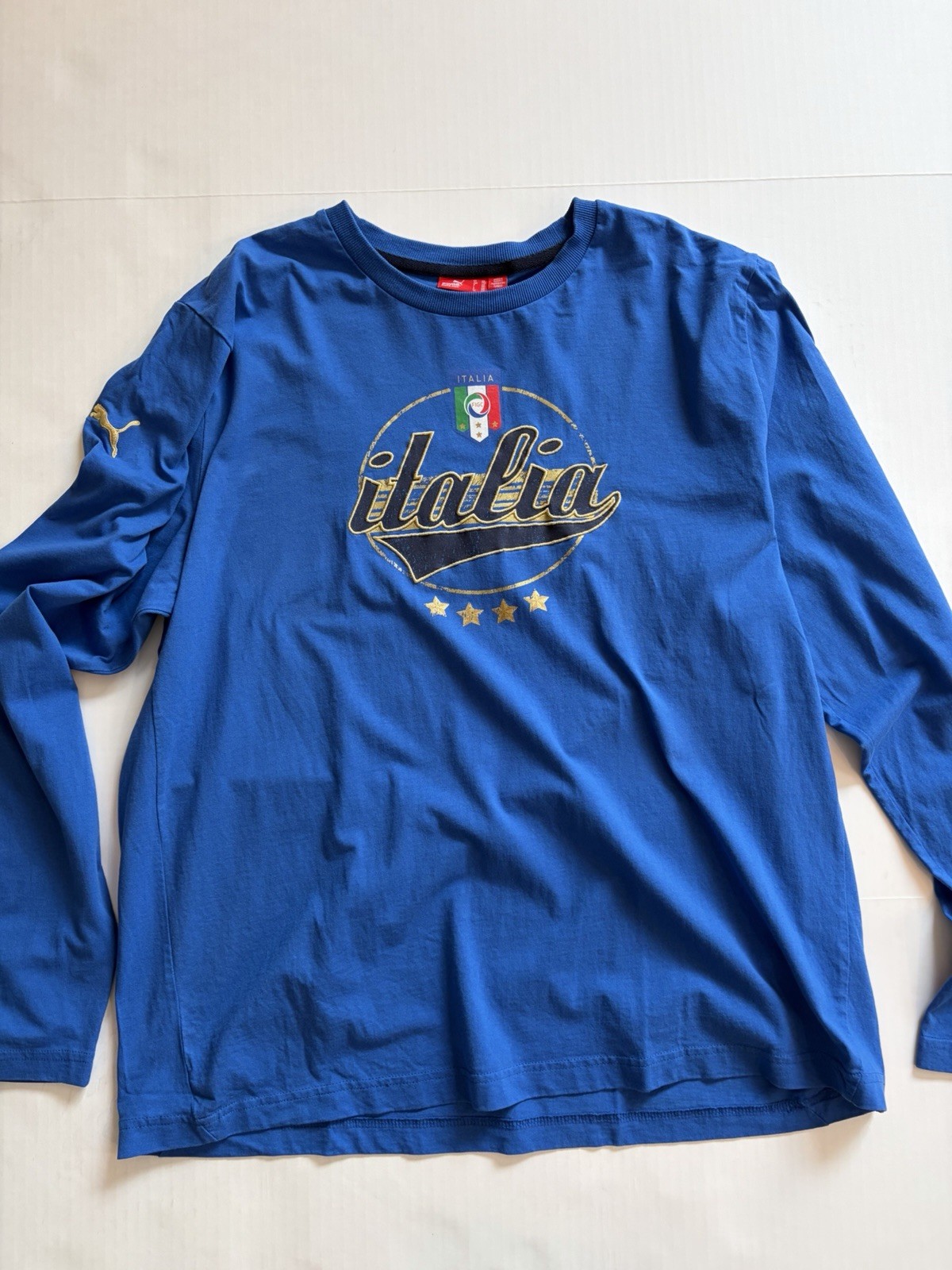 Italy National Soccer Team Vintage Puma Long sleeve T-shirt.Size XXL runs Small