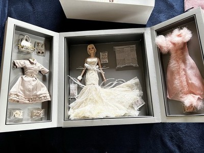A Brighter  Side Kyori Sato Fashion Royalty Dressed Doll FAO Schwarz New