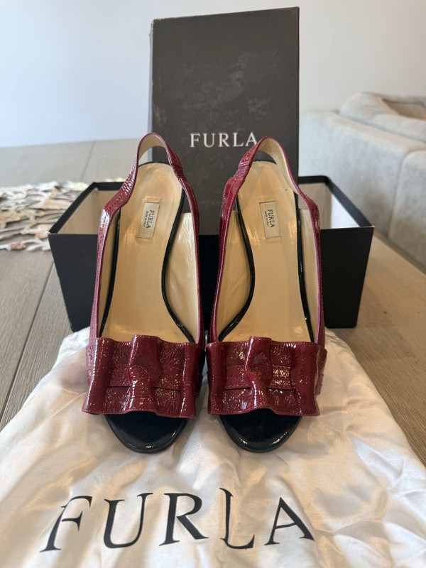 Furla Patent Leather Slingback Heels Burgundy/Black Open Toe Bow Block US 8