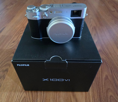 Fujifilm X100VI 40.2 MP Digital Camera Silver - NEW USA MODEL Made In Japan!