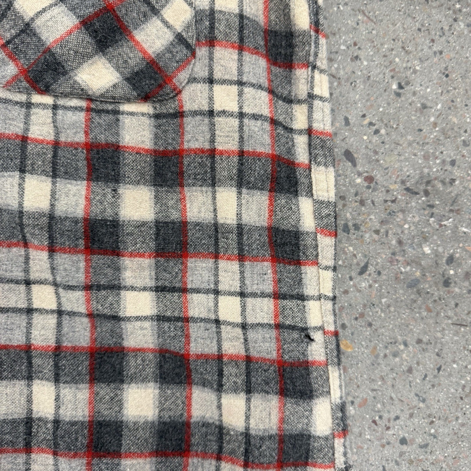 Vintage Pendleton loop collar flannel 100% wool s… - image 8