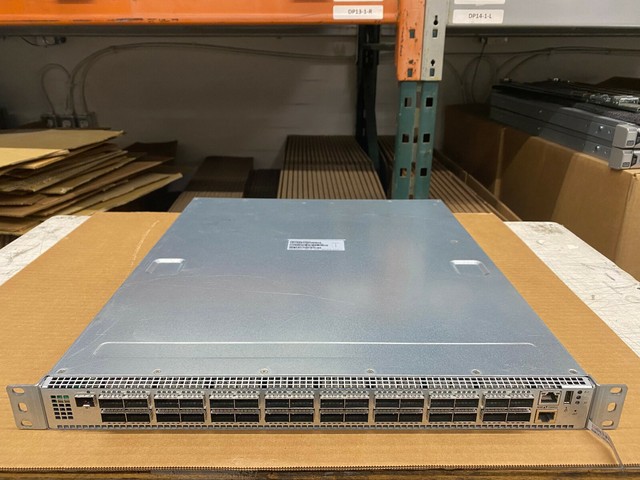 DX010 - Celestica Seastone DX010 32-Port 100G ONIE Switch, B2F Air, Fully tested