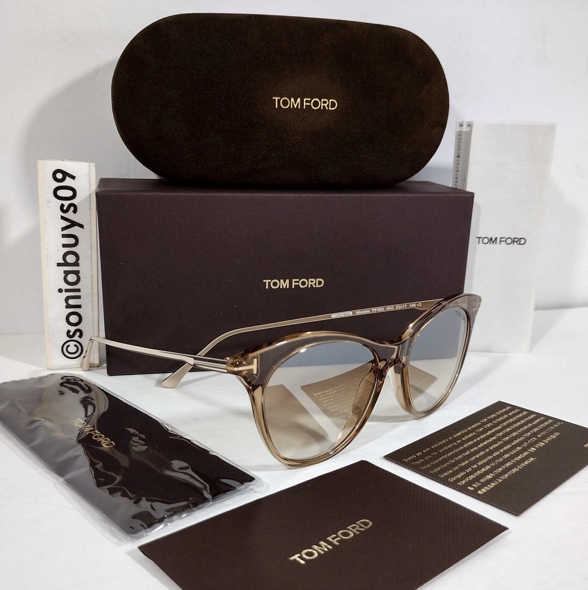 Tom Ford Women display picture 2
