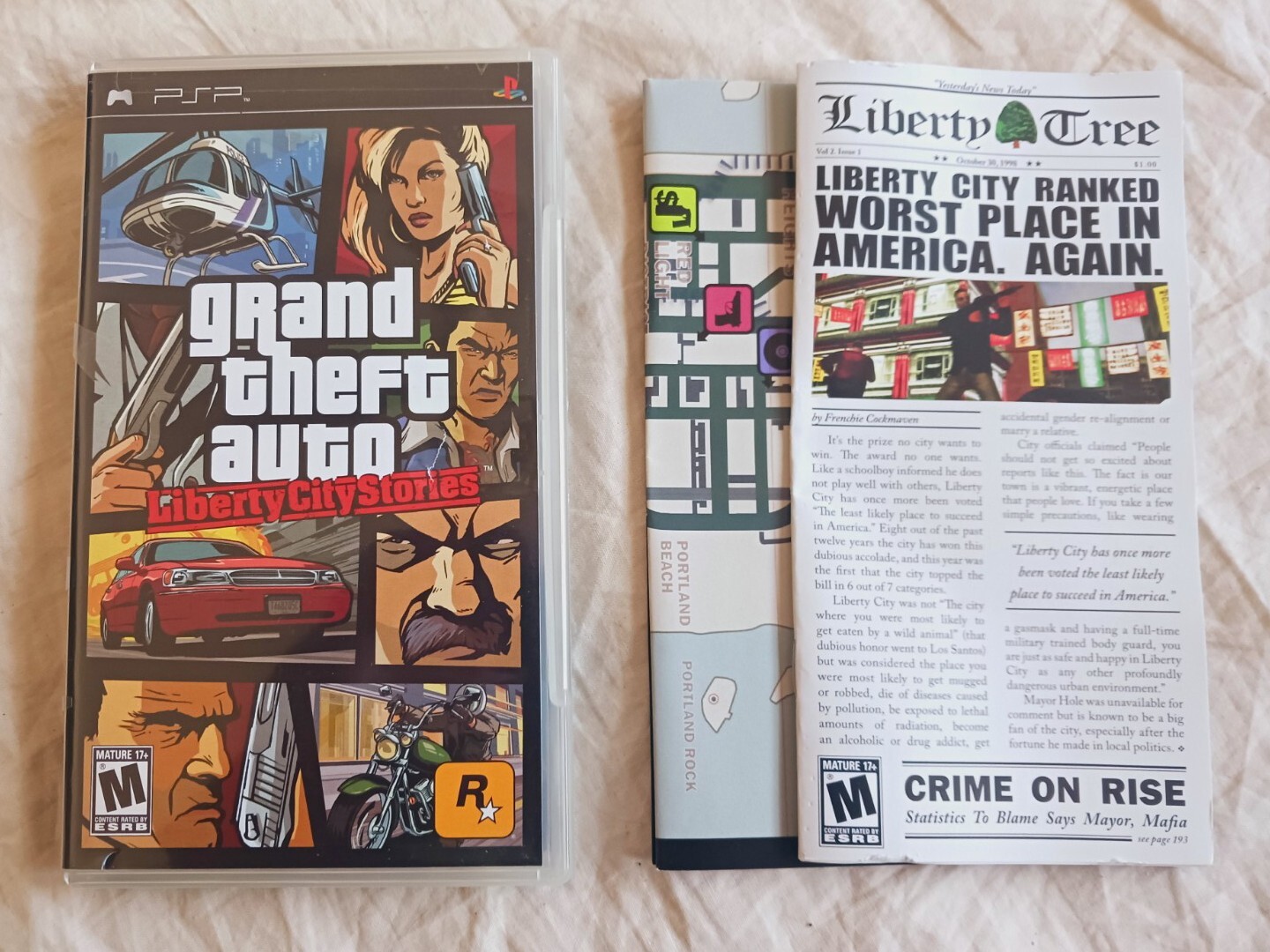 Grand Theft Auto GTA Liberty City Stories Sony PSP COMPLETE Map/Manual  TESTED 827307930065