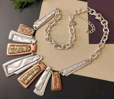 PREMIER DESIGNS Silver Tone Artistic Multi Tone Metallic Panels 18''+ Necklace!