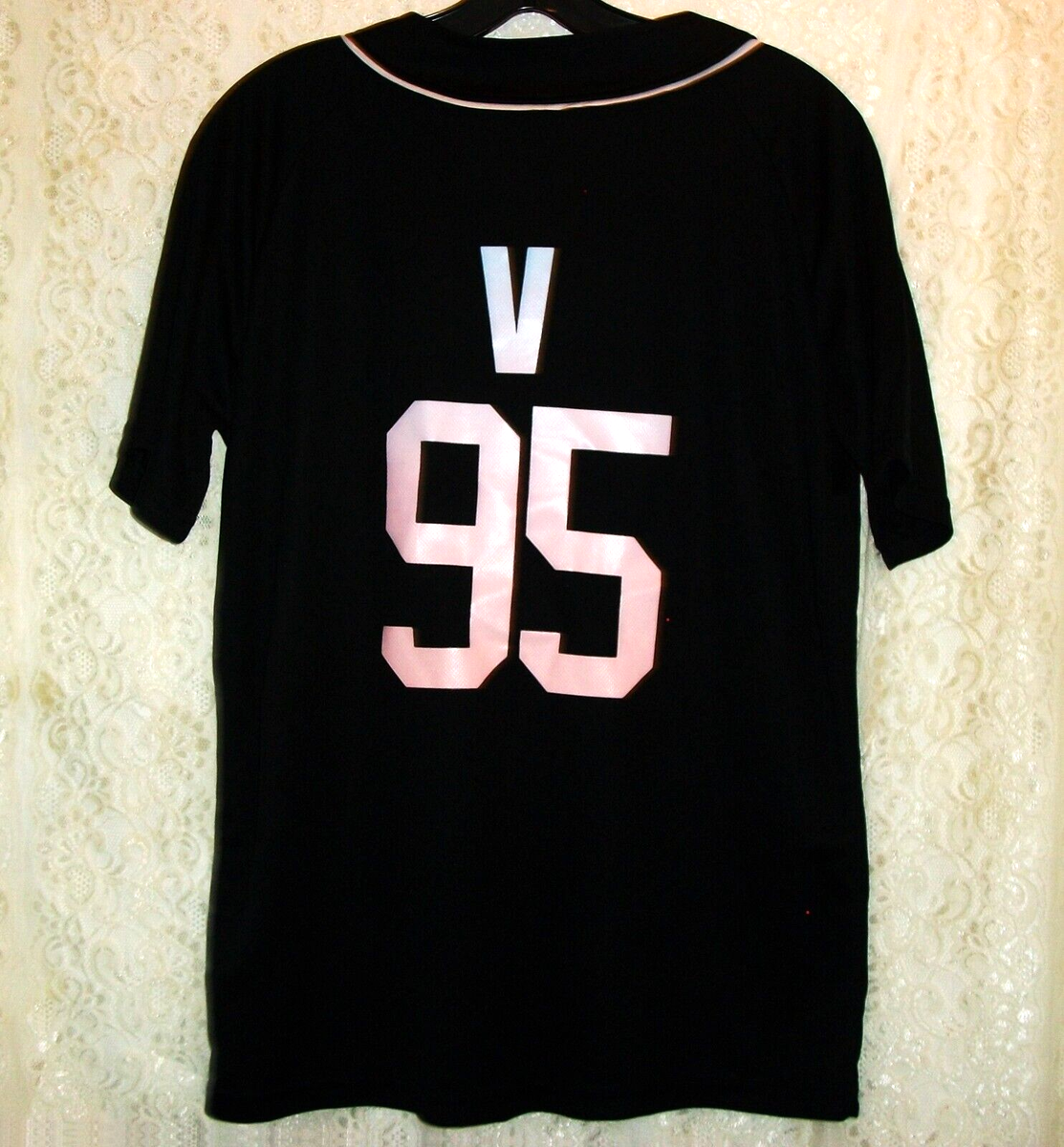 K-POP・アジア BTS BASEBALL JUMPER K-Pop BTS Baseball Jersey V 95 Black Size L | eBay