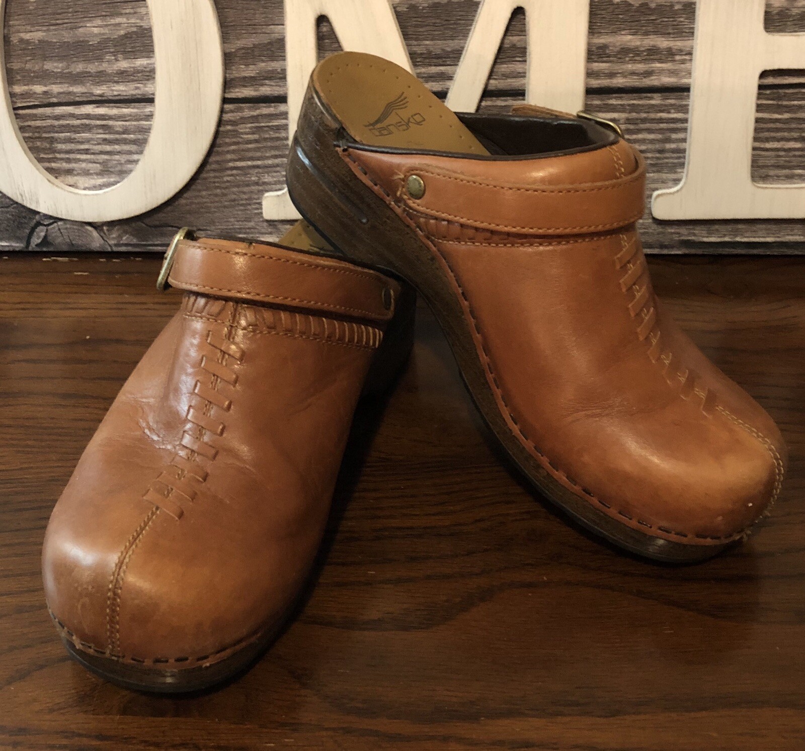 dansko size 38 clogs