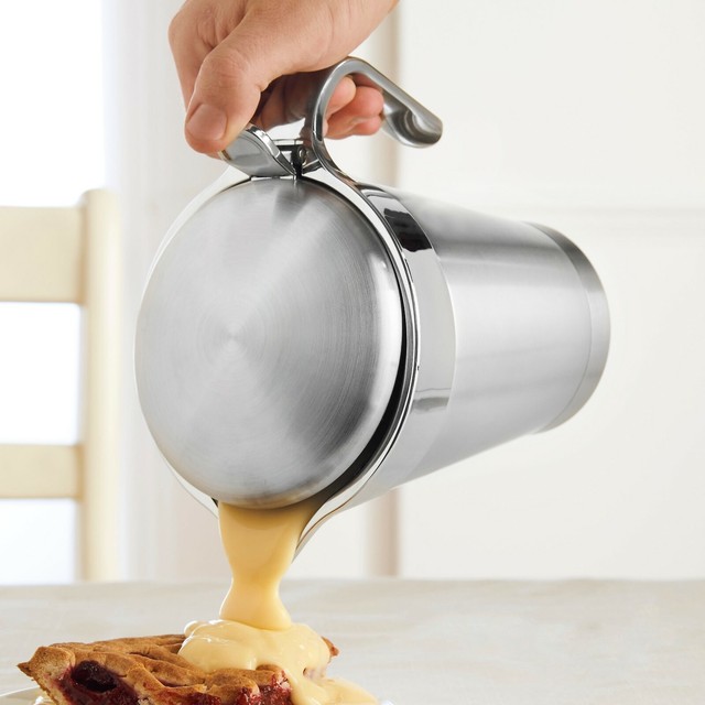 insulated gravy pitcher