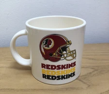 Vintage WASHINGTON REDSKINS NFL Plastic 14oz Super Jumbo Betras USA Mug Cup
