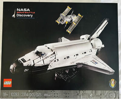 LEGO Icons: NASA Space Shuttle Discovery (10283)