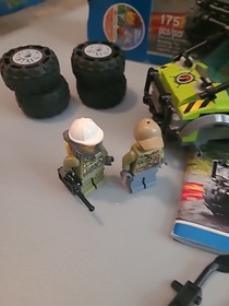 LEGO City: Volcano Exploration Truck (60121)