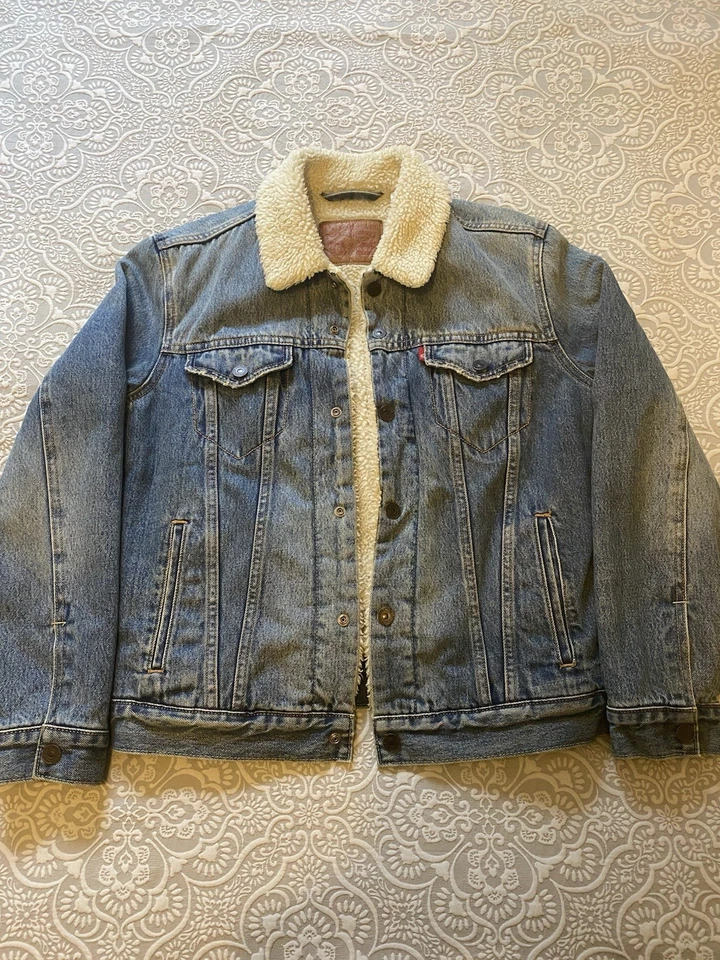Levi's Sherpa Trucker Jacket, photo 1 of 5