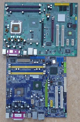 PC Schrott DVD-ROM Mainboards Netzteil Speicher CPU
