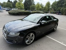 Audi S5 FSI Quattro 4.2 V8 2011