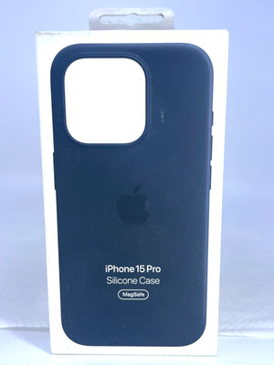 Genuine Apple Silicone Case with MagSafe For iPhone 15 Pro   Black
