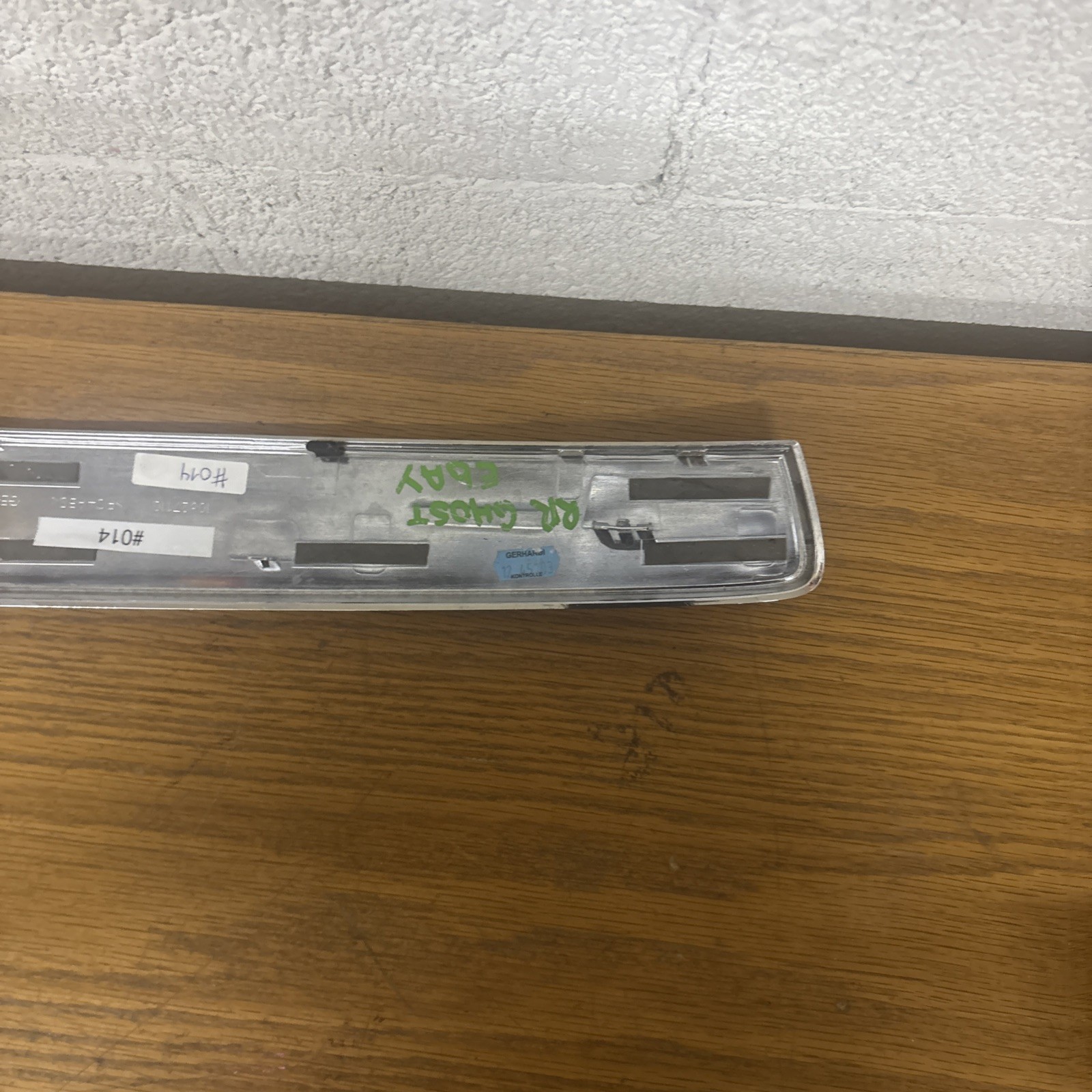 Rolls Royce Ghost trunk lid boot finishing plate trim oem #014