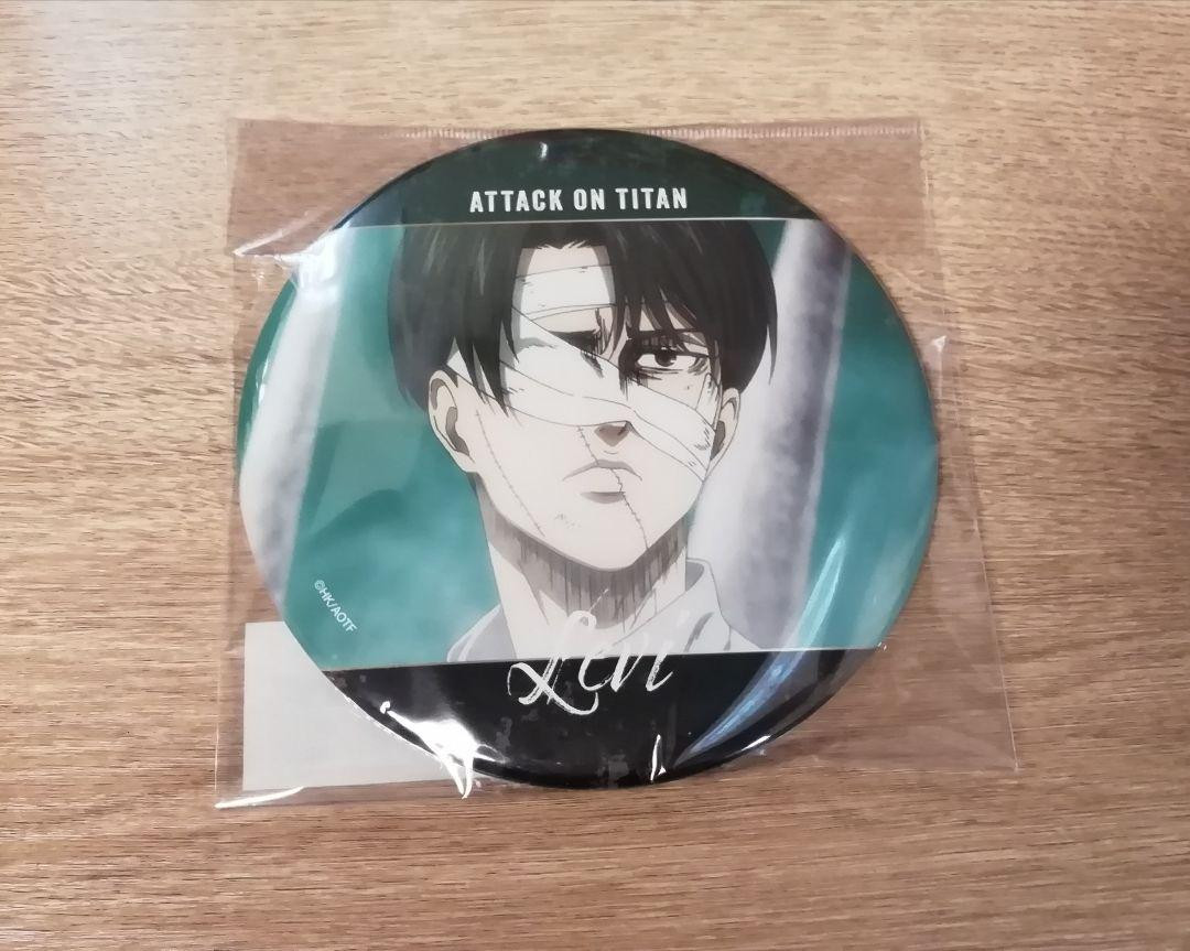Attack On Titan Levi Big Can Badge
