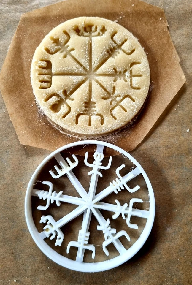 5er set Wikinger Ausstecher Mjölnir,Valknut,Vegvisir,Viking Boat, Rune - Bild 3 von 4