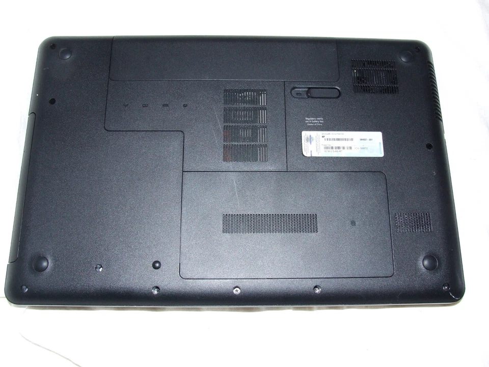 Compaq Presario CQ57 Laptop 15.6" Screen, 2GB RAM, NO HDD - BEEPS Spares Repairs - Image 4 of 4